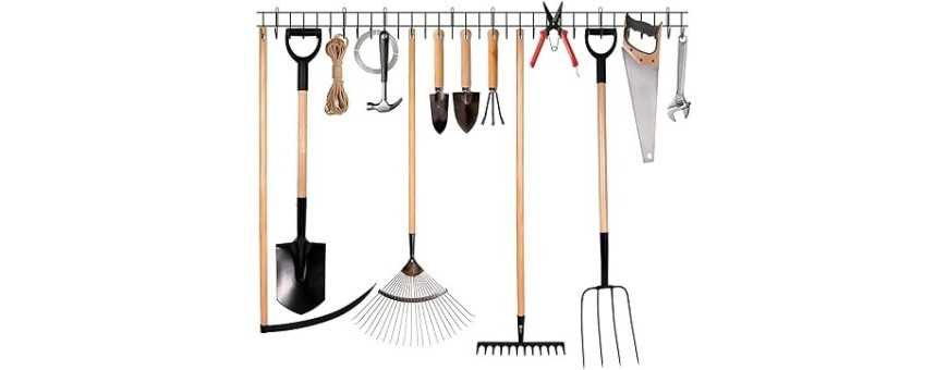 Garden tool holder