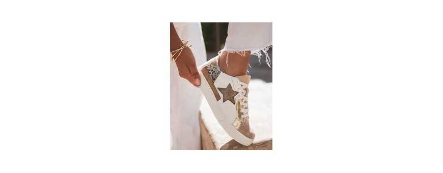 Women's fashion sneakers