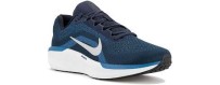 Men's sports shoes
