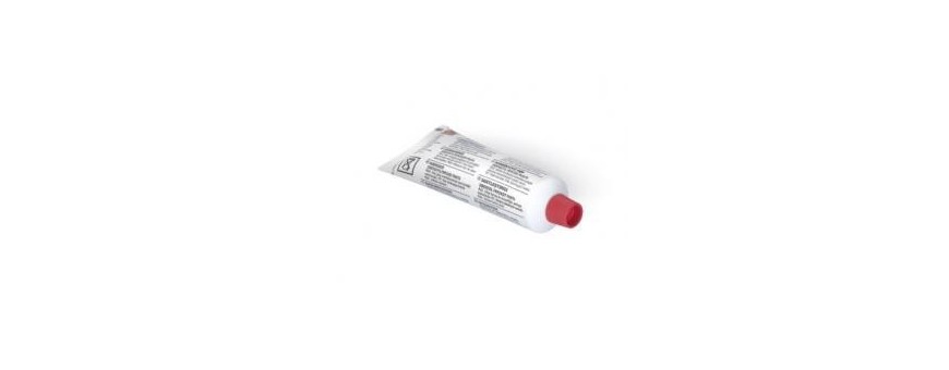 Hardener, putty