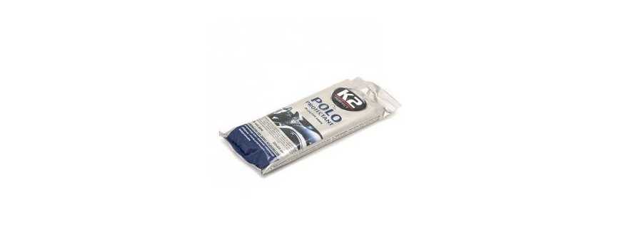 Manual cleaning wipes