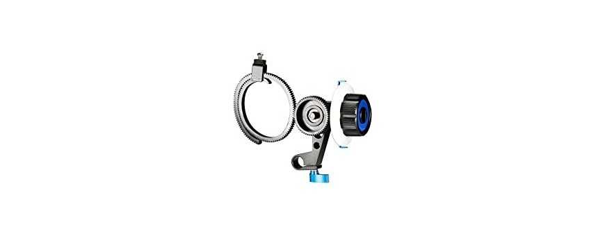 Follow-focus levers for objectives