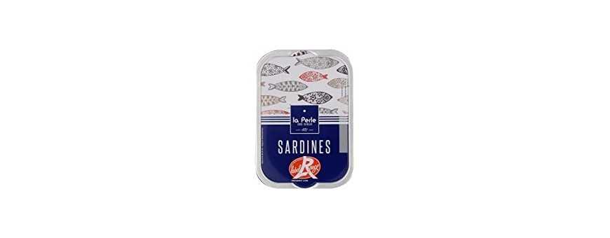Canned sardines