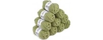 Balls of wool and threads