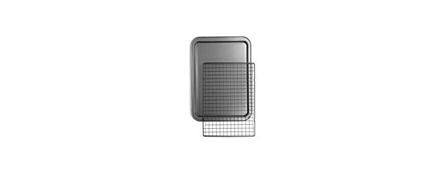 Baking trays and racks