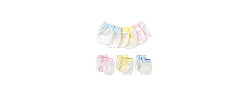 Baby girl gloves and mittens