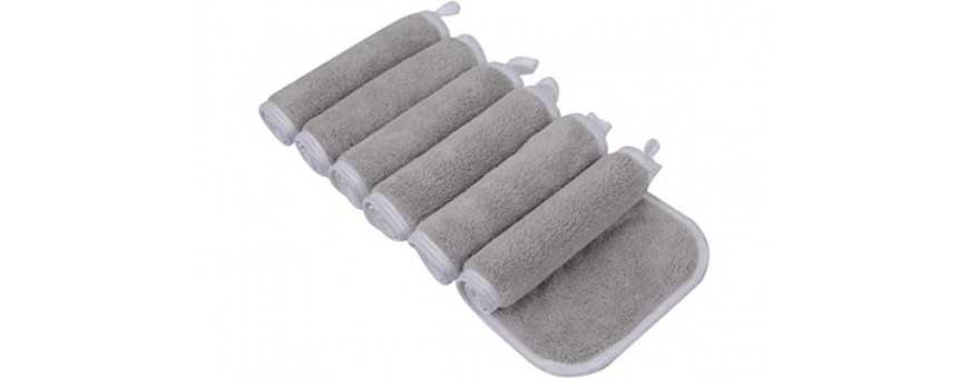 Facial cleansing sponges and wipes
